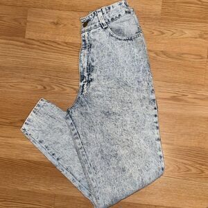 VINTAGE THE FASHION ACADEMY GIRLS ACID WASH JEANS